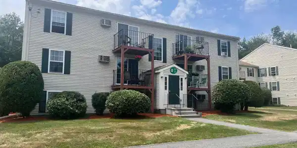 312 White Cedar Boulevard