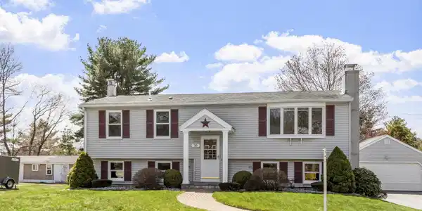 30 Davis Road