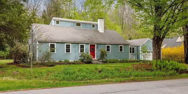 15 Oyster River Road