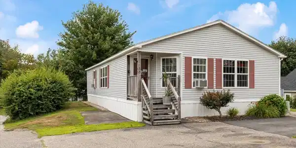 35 Octopus Avenue