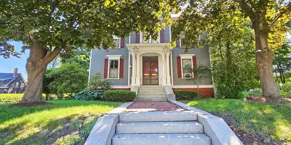 873 Middle Street