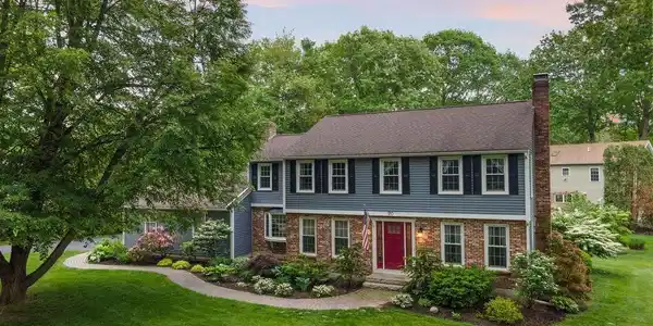 20 Cedarview Lane