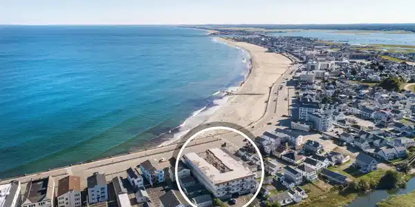 407 Ocean Boulevard