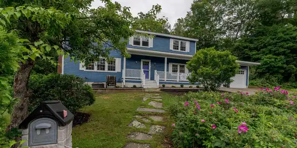 39 Mill Pond Road