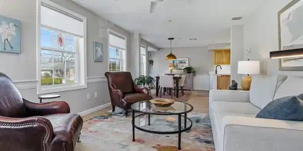 105 Winnacunnet Road