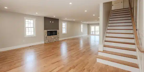 Image 3: Enter the new home Image 3: Enter the new home