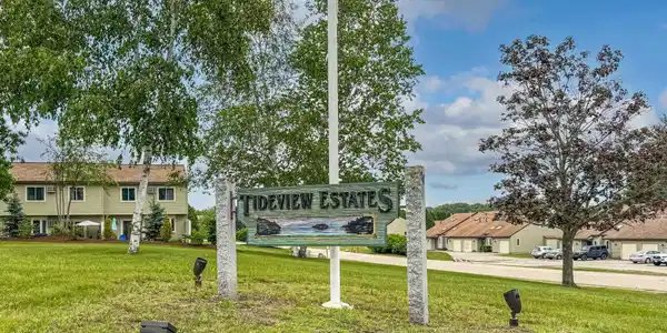 104 Tideview Drive
