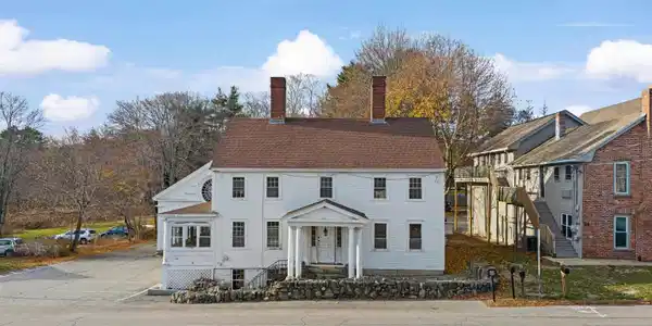 80 Lafayette Road