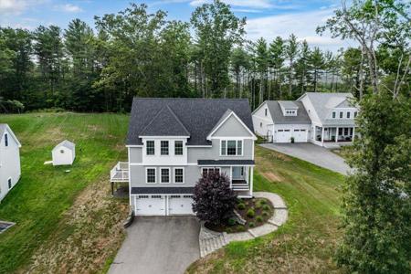 12 Boulder Drive