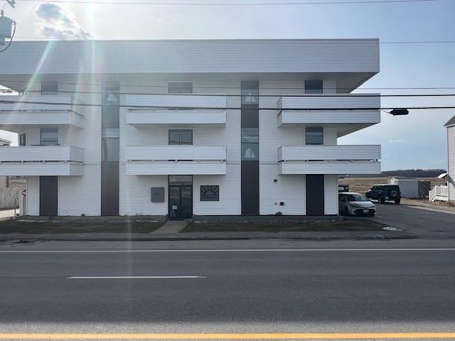 Image 3 Image 3