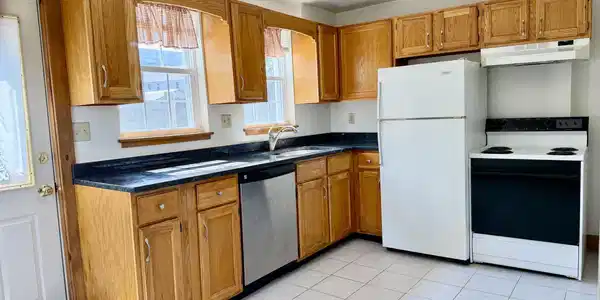 Image 2: kitchen Image 2: kitchen