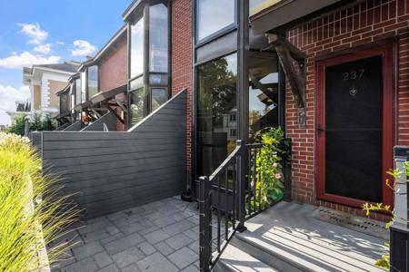 237 Islington Street