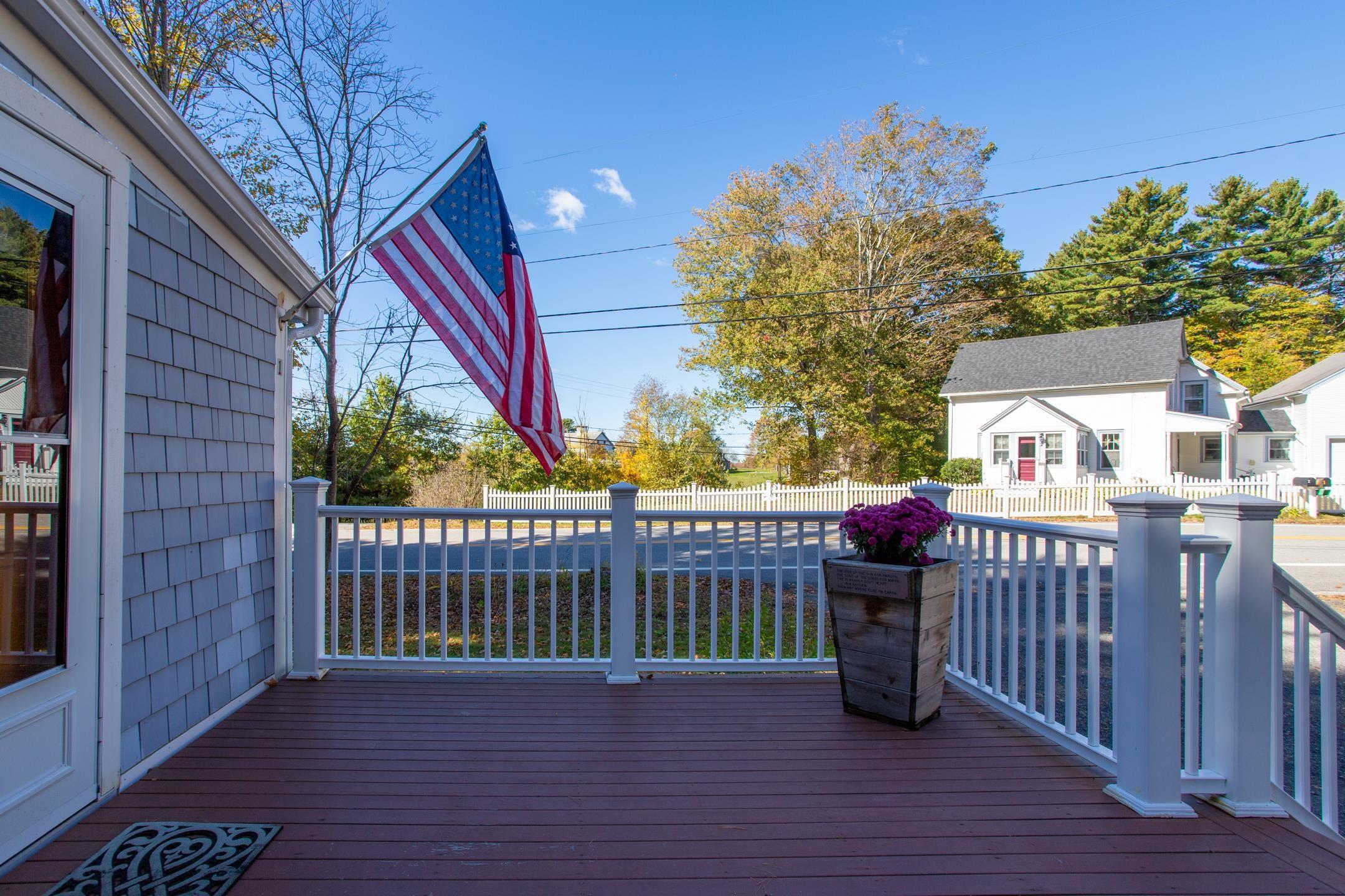 Image 1: Deck