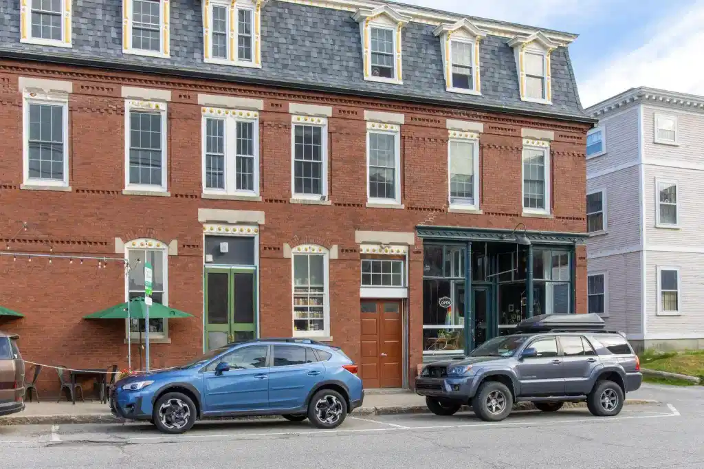 Image 1: Exterior of Building