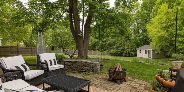 888 Greenland Road