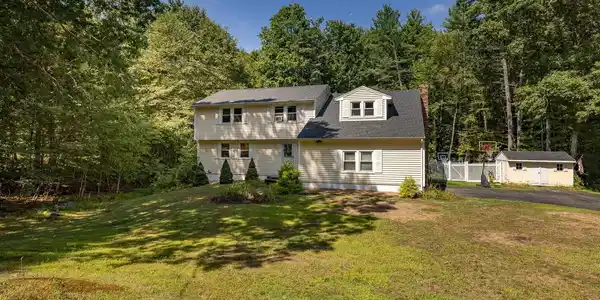 30 Ffrost Drive