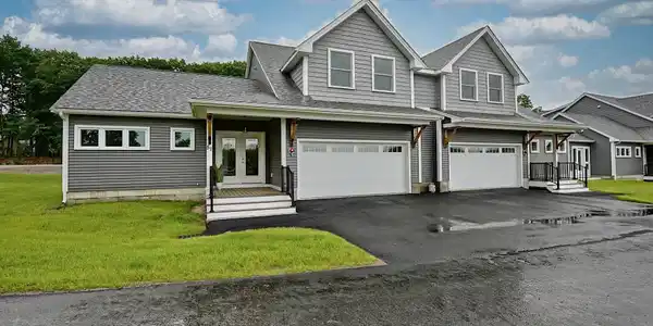 46 Fowler Drive