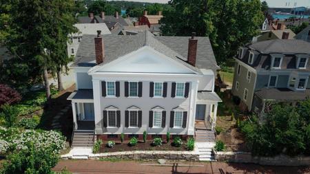 353 Pleasant Street