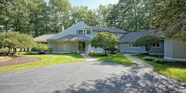 235 Pioneer Road