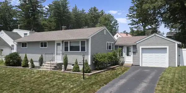 2 Wedgewood Road