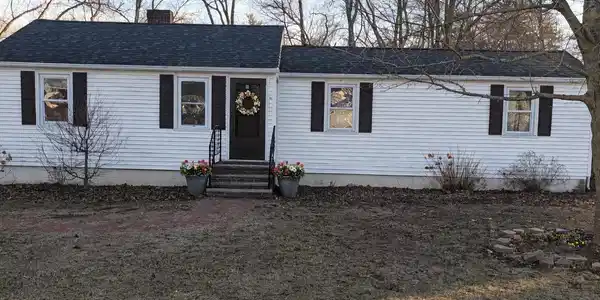 6 Forest Drive