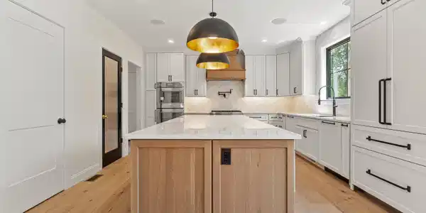 Image 4 Image 4