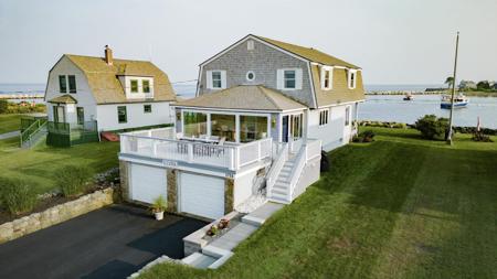 1734 Ocean