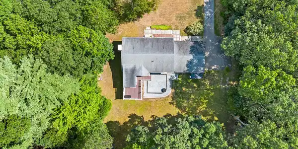10 Great Hill Drive