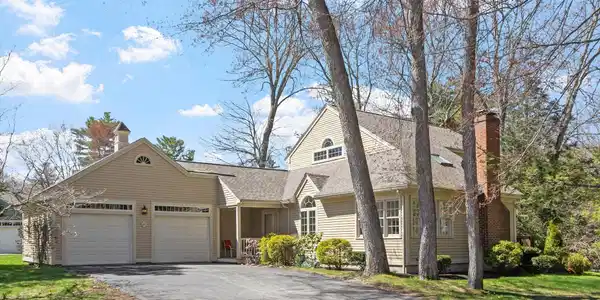 21 Peninsula Drive