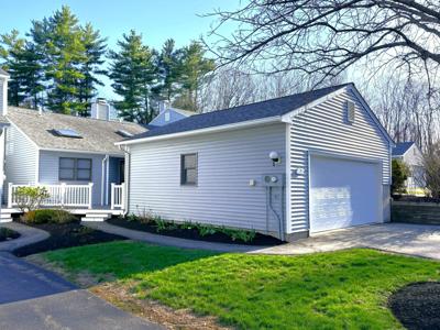 9 Bucks Hill Road