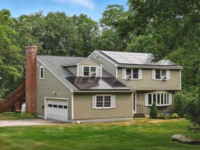 27 Pinecrest Lane