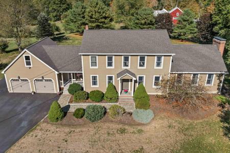 29 Hamel Farm Drive