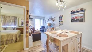 32 Ashworth