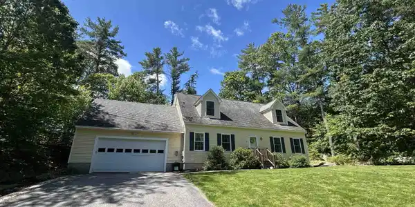 29 Dixon Avenue