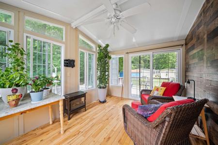 417 Middle Road