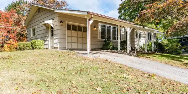 16 Birch Drive