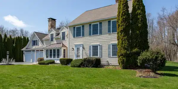 7 Great Bay Road