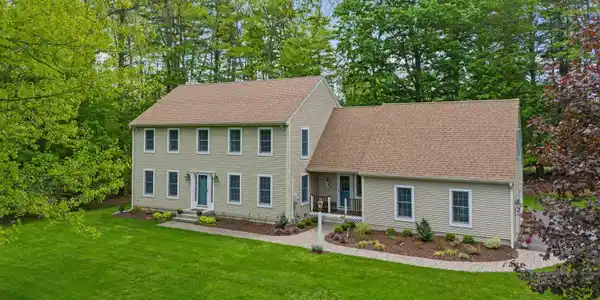 38 Nantucket Place