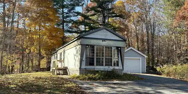 33 Lamprey River Park