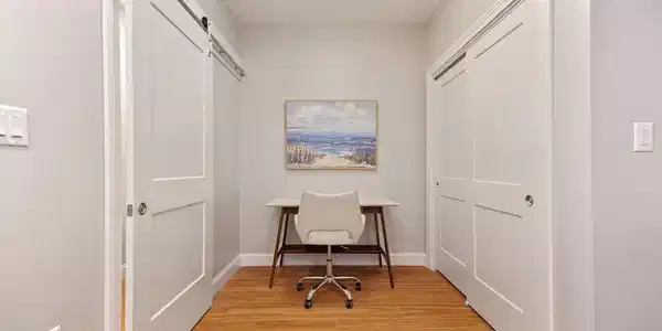 Image 4 Image 4