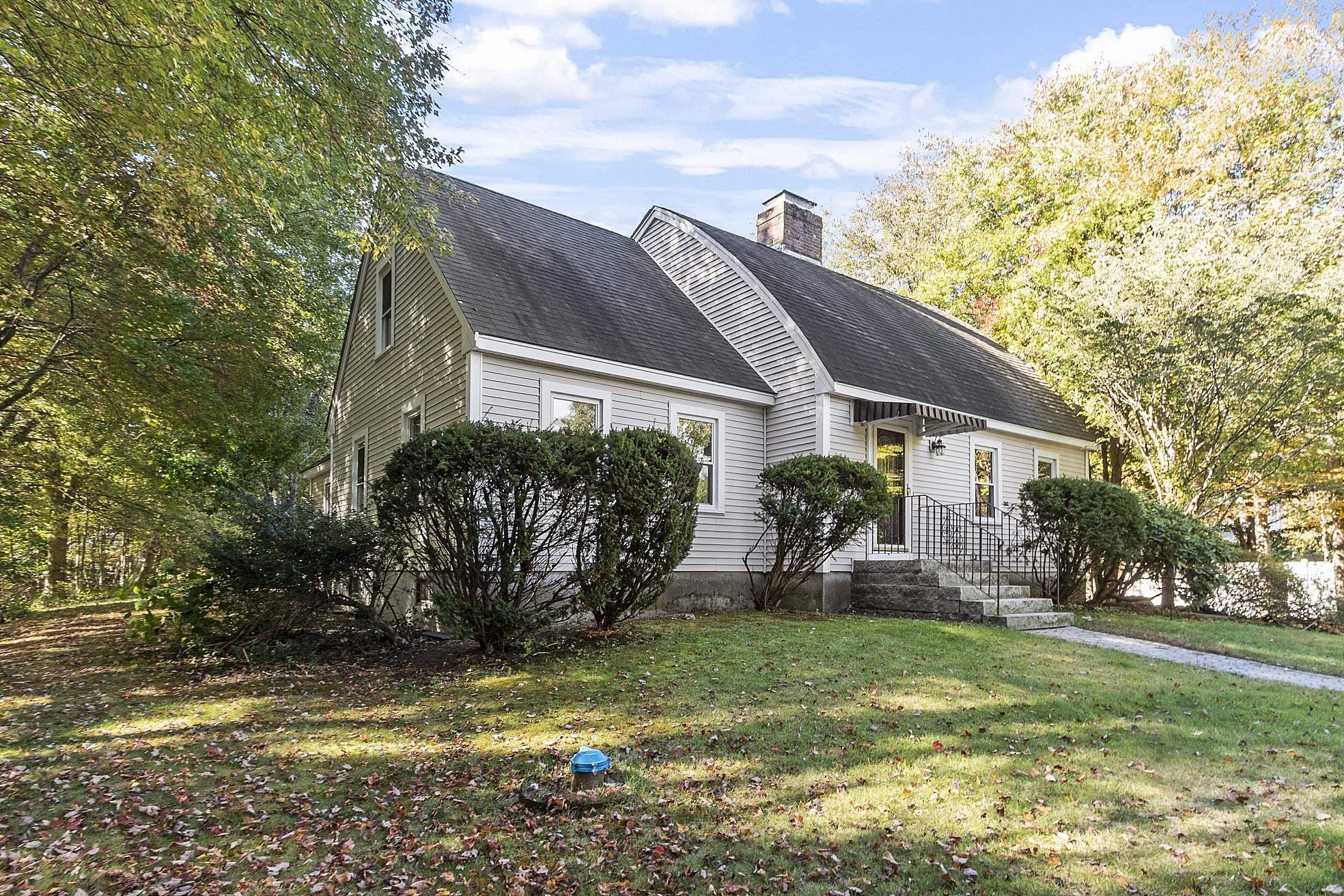 Image 0: Exterior Front