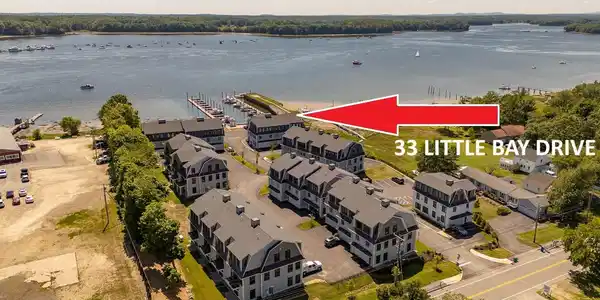 33 LITTLE BAY Drive