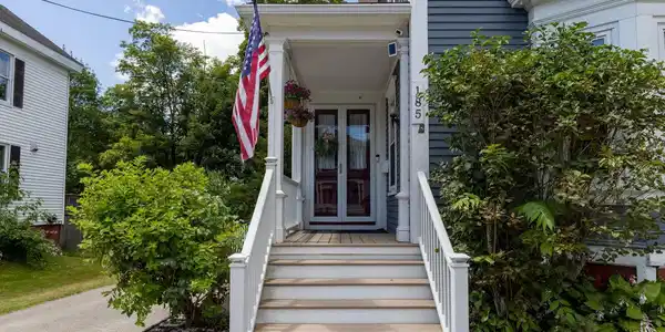 185 Locust Street