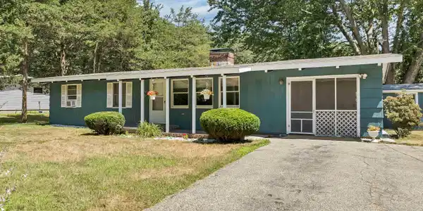 19 Cedar Road