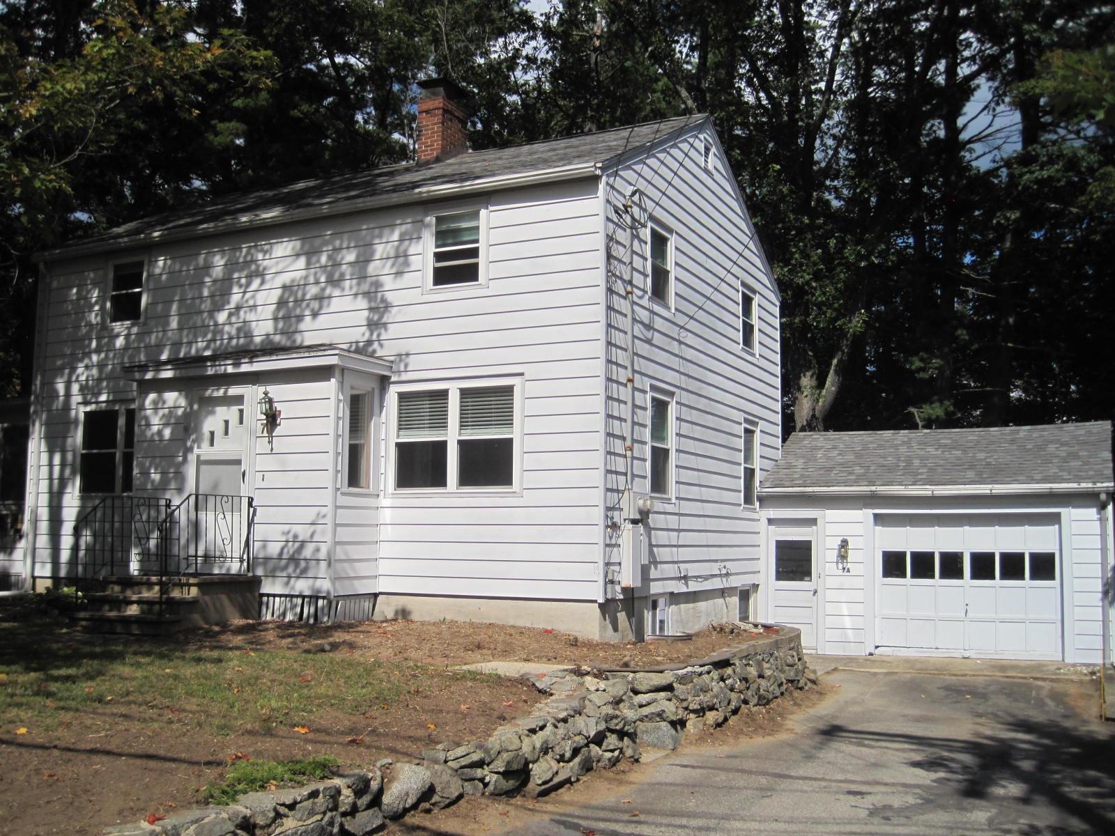 Image 0: Front entry and garage Image 0: Front entry and garage