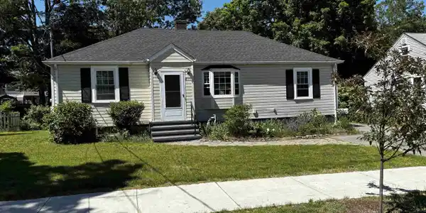 617 Colonial Drive