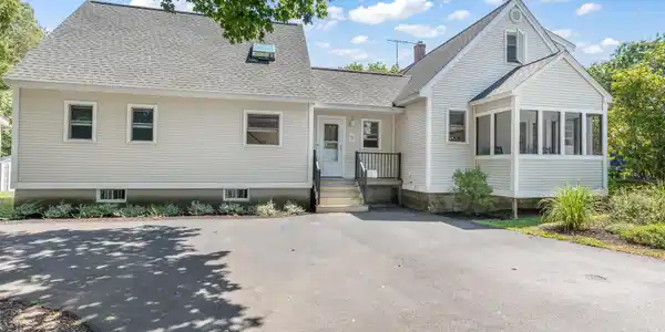 9 Garden Street