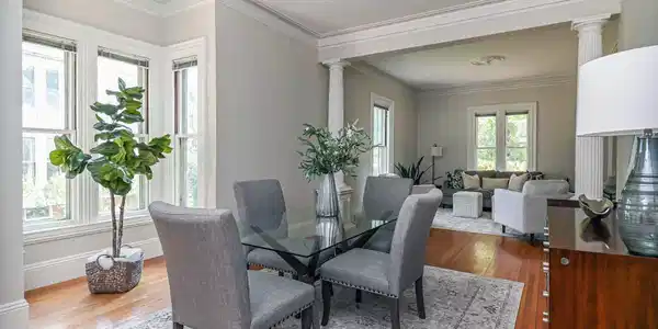 Image 4: Dining Room Image 4: Dining Room