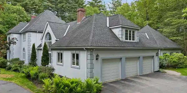 3 Oak Lane
