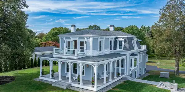 11 Atlantic Avenue